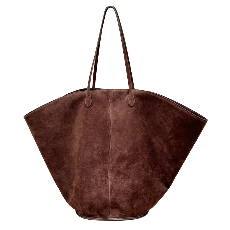 Espacioso bolso carryall de poliuretano mate