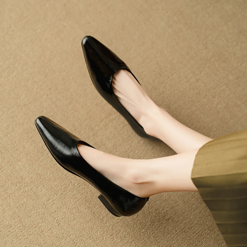 Zapato de salón clásico de piel de oveja para mujer