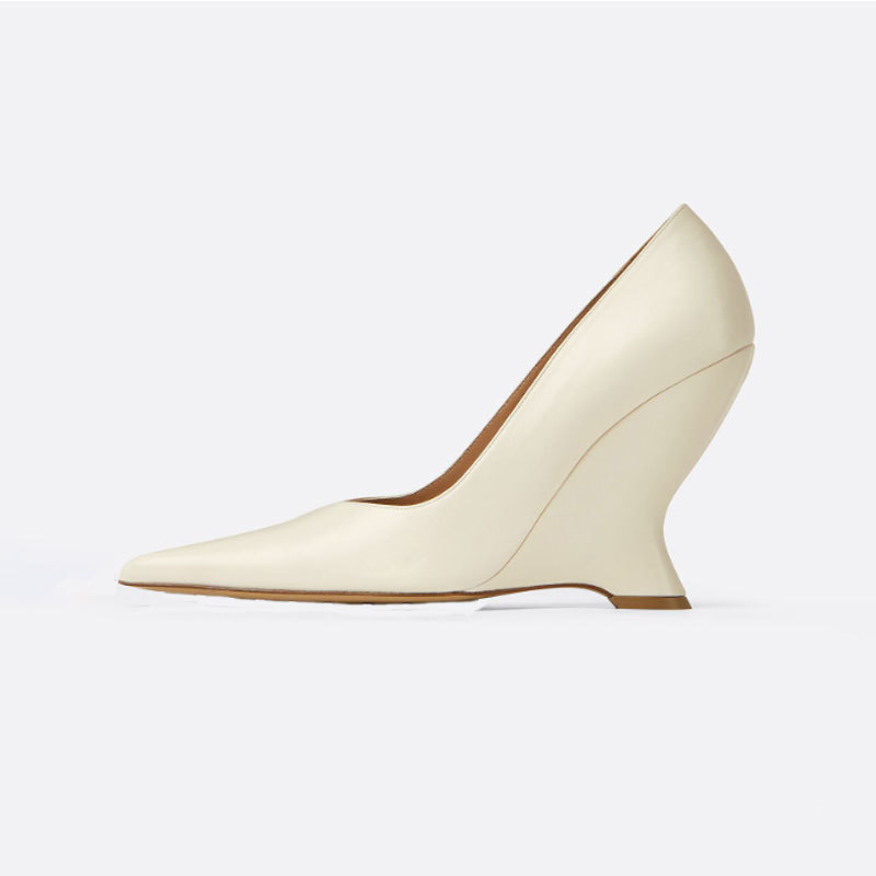 Zapatos de tacón stiletto de microfibra entallados para mujer