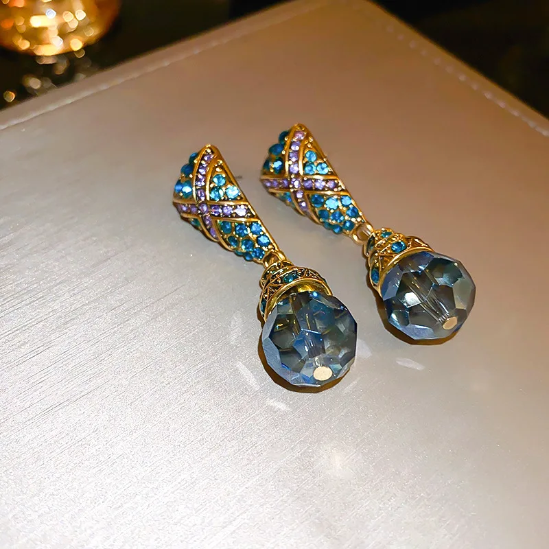 Pendientes de aleación con flecos de cristal en forma de lágrima