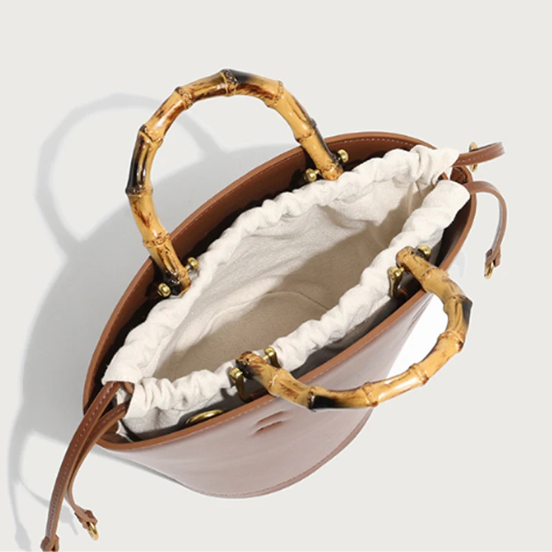 Bolso bandolera de mujer de mango de madera y cuerpo de barril de fibra Sufiber
