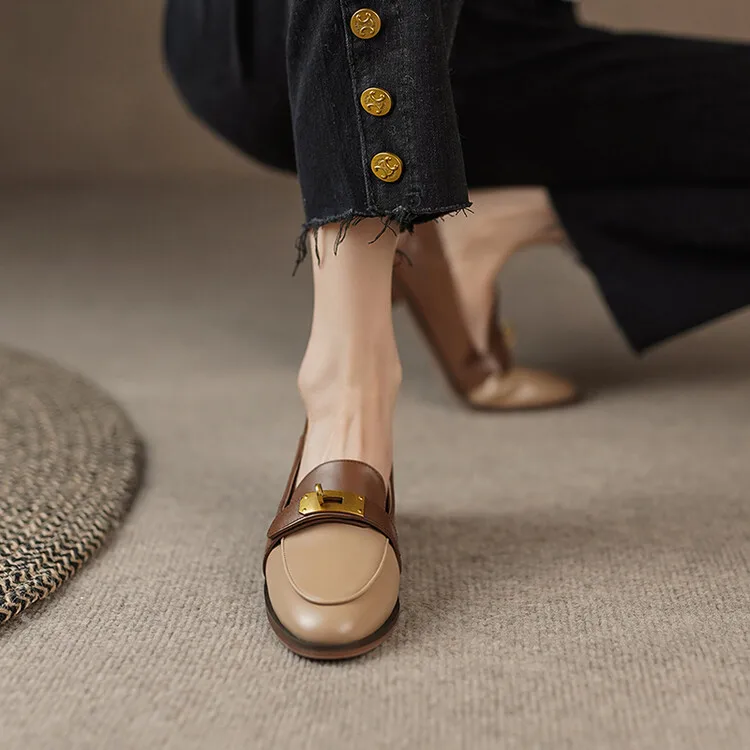 Mocasines de hebilla de doble tono para ella