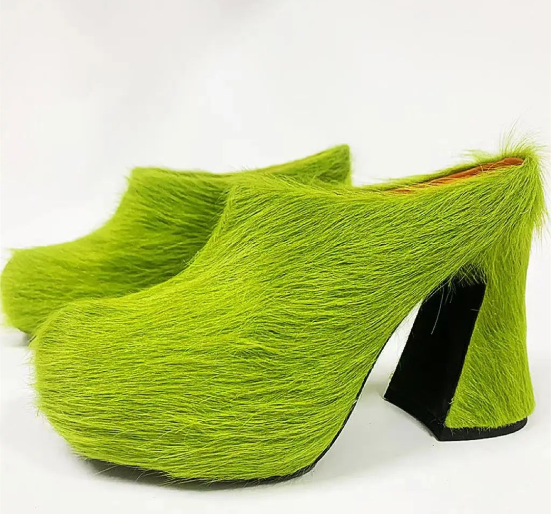 Mules de plataforma pastel para comodidad en el hogar