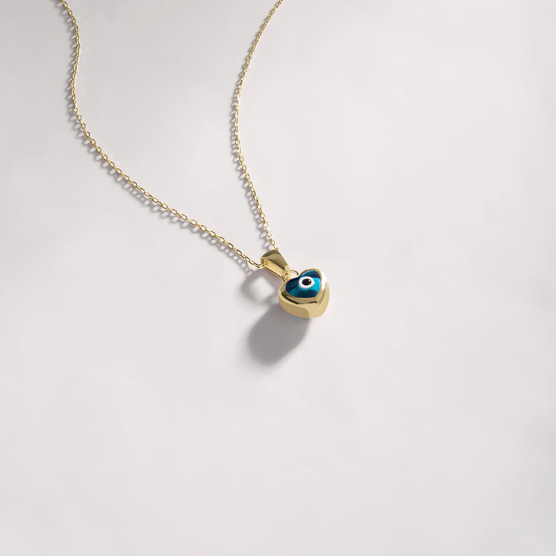 Choker occidental en forma de corazón para damas