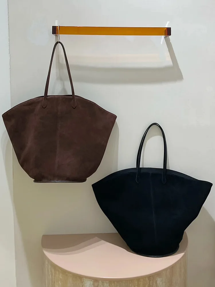 Espacioso bolso carryall de poliuretano mate