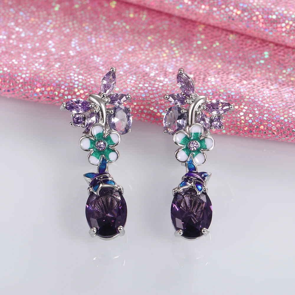 Aretes de jardín de cobre y zircón