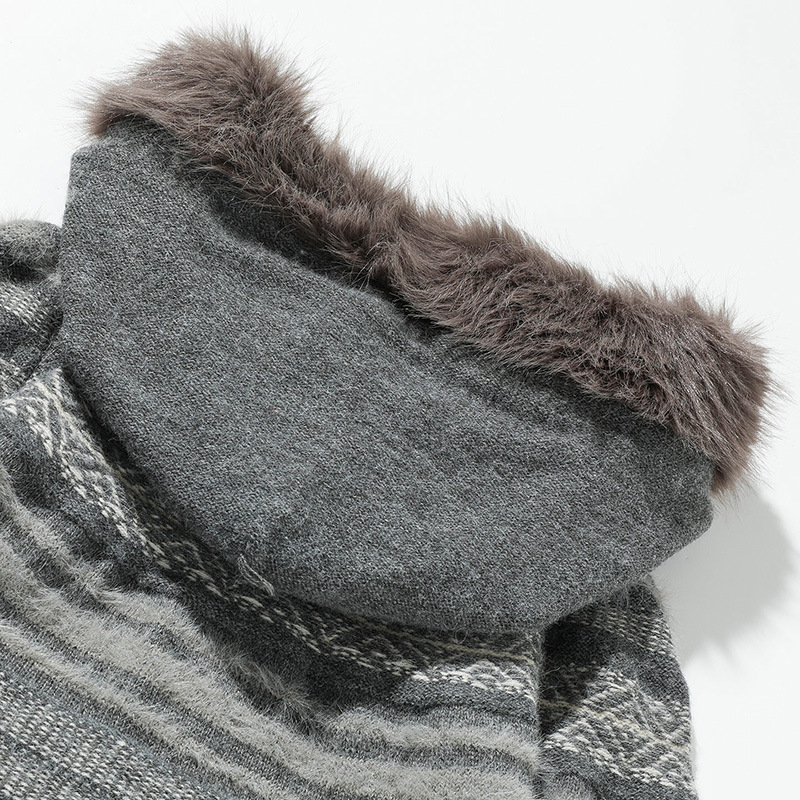 Abrigo oversize de punto jacquard con ribete de pelo a juego
