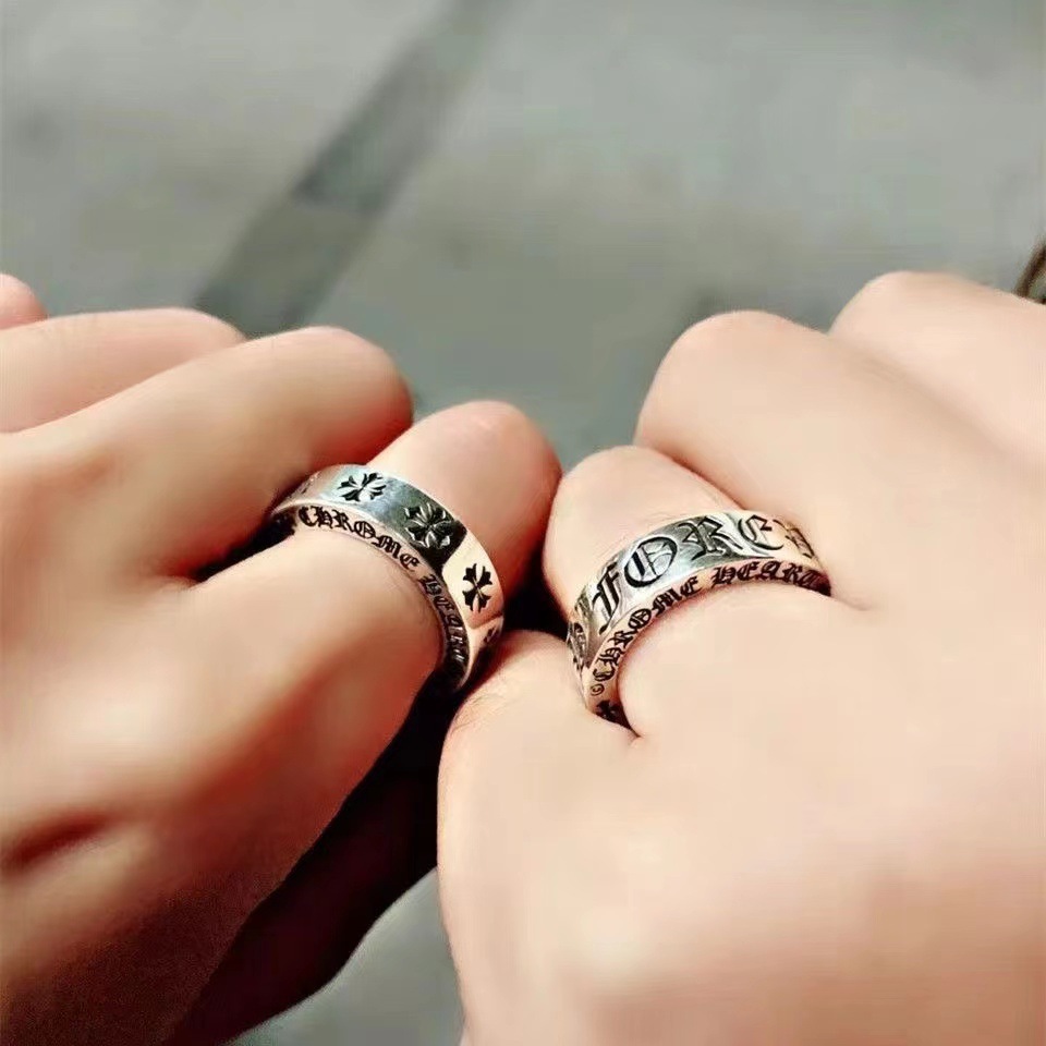 Anillo de crucifijo unisex
