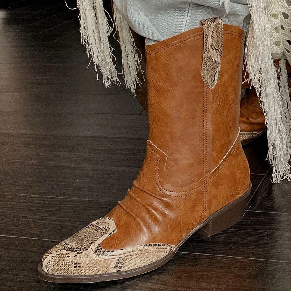 Botines femeninos de caña baja de piel de vaca vintage