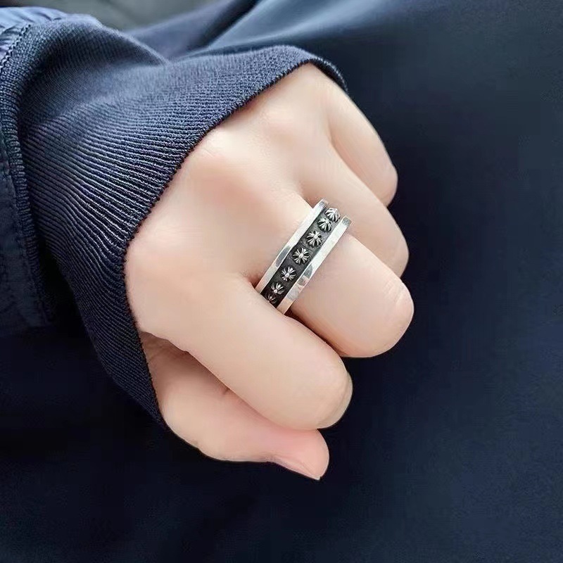 Anillo de crucifijo unisex