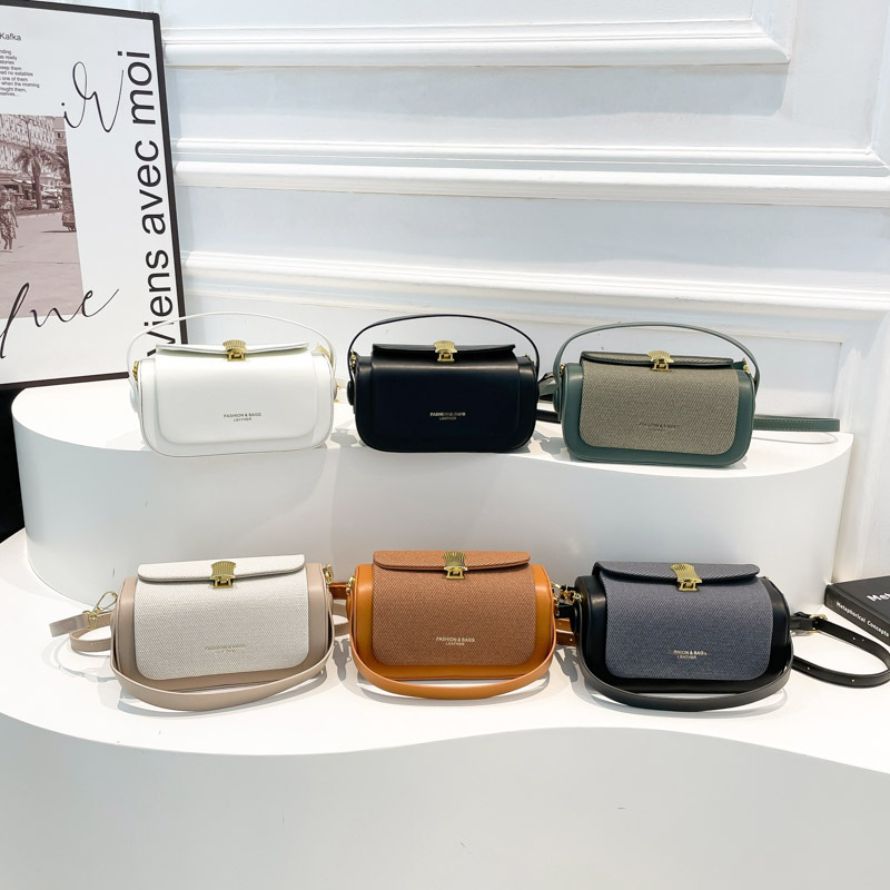 Bolso minimalista urbano mini rectangular de poliuretano