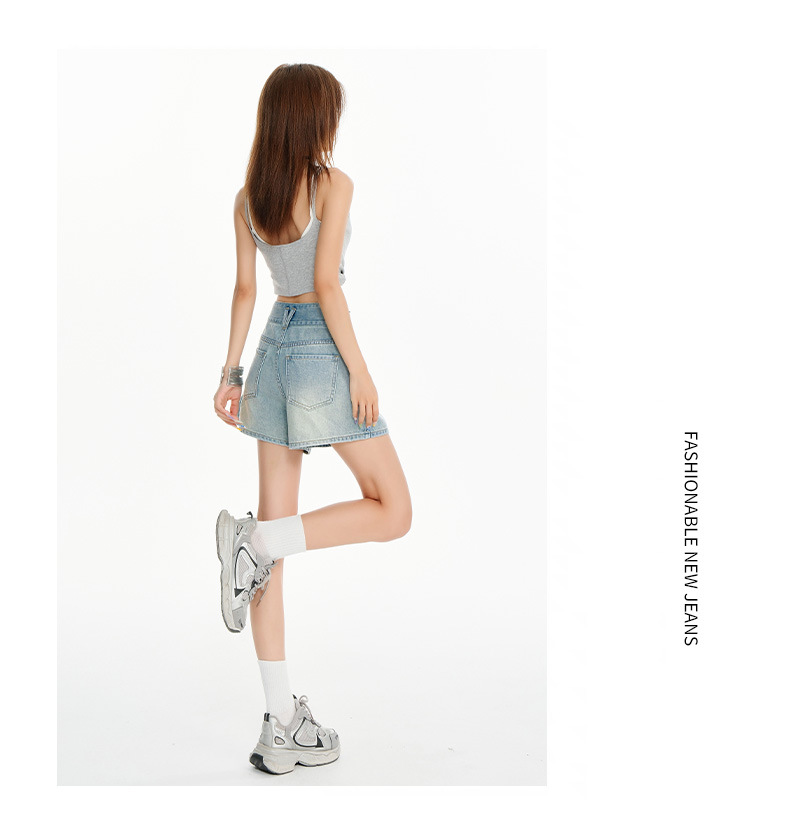 Shorts de cintura elevada minimalistas acampanados