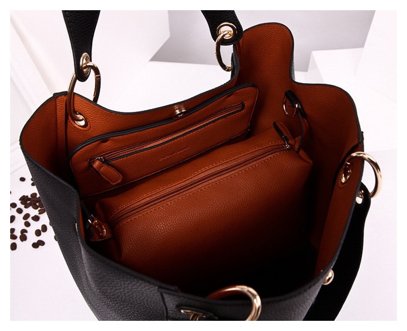 Bolso bandolera espacioso de poliuretano para damas