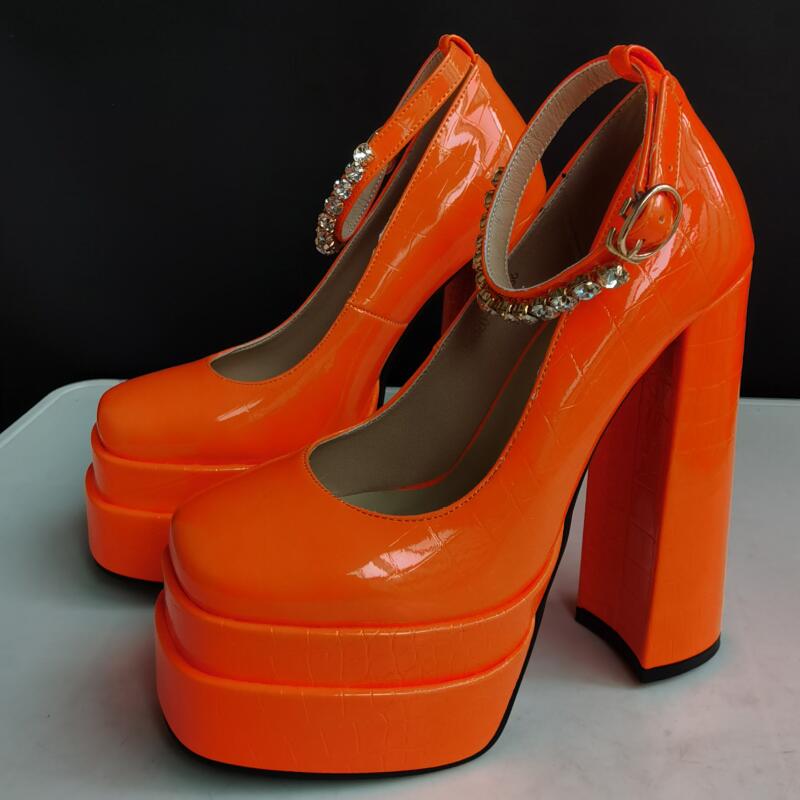 Tacones gruesos para señoras con cristales y estampado de reptil en verde oliva oscuro