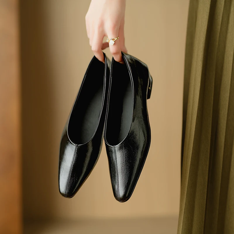 Zapato de salón clásico de piel de oveja para mujer