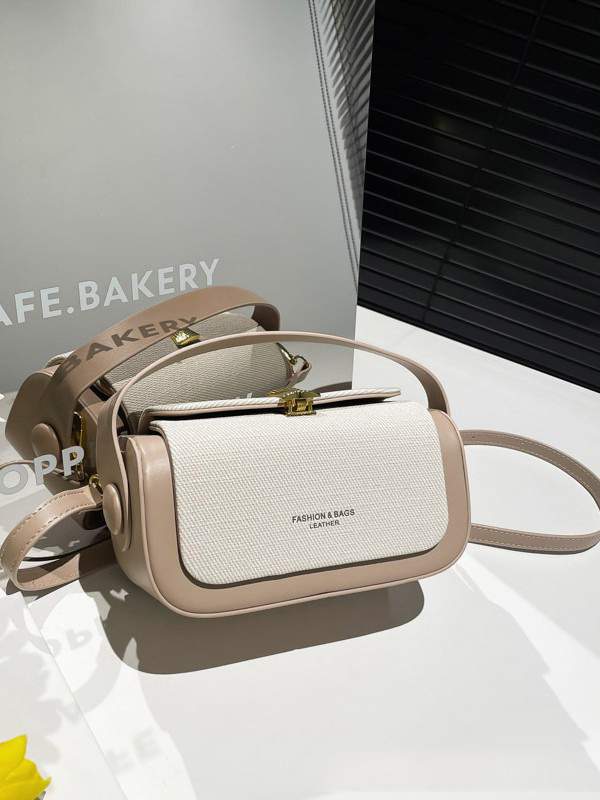Bolso minimalista urbano mini rectangular de poliuretano