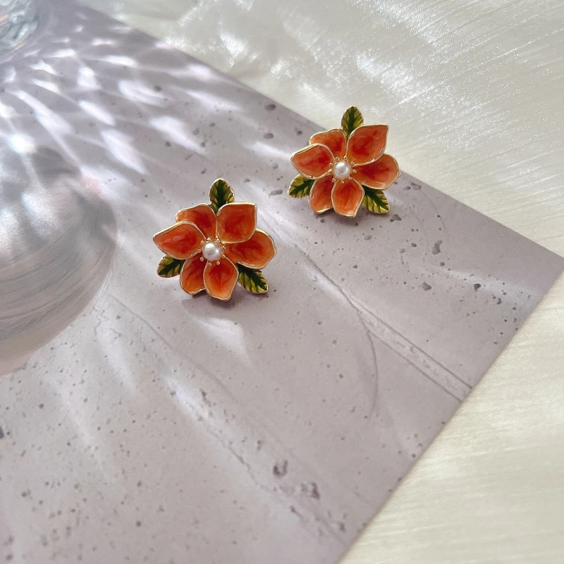 Aretes florales retro de cuentas falsas para mujer