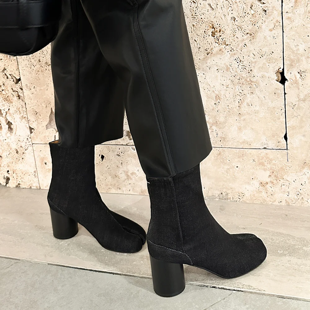 Botas clásicas de cuero de punta puntiaguda y tacón ancho