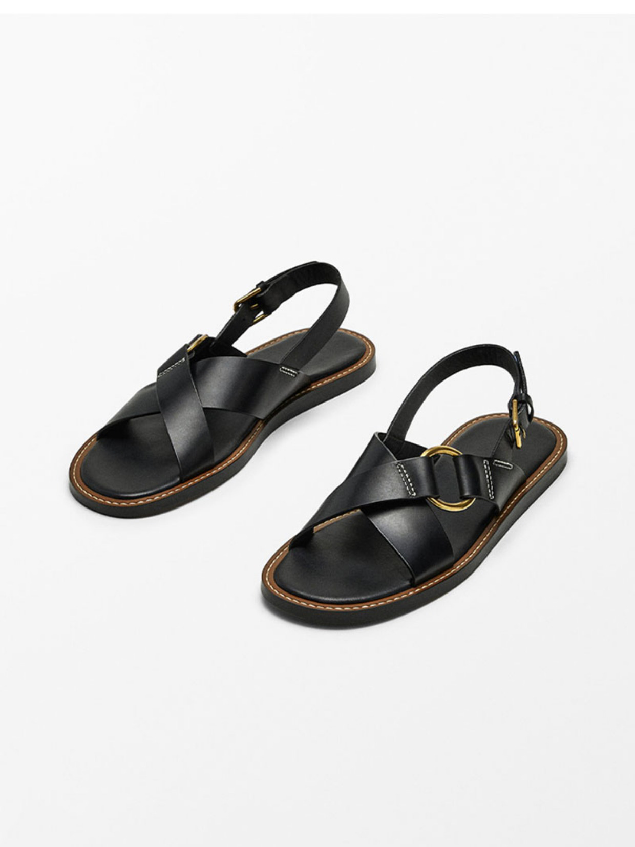 Sandalias envolventes de gladiador en microfibra oscura