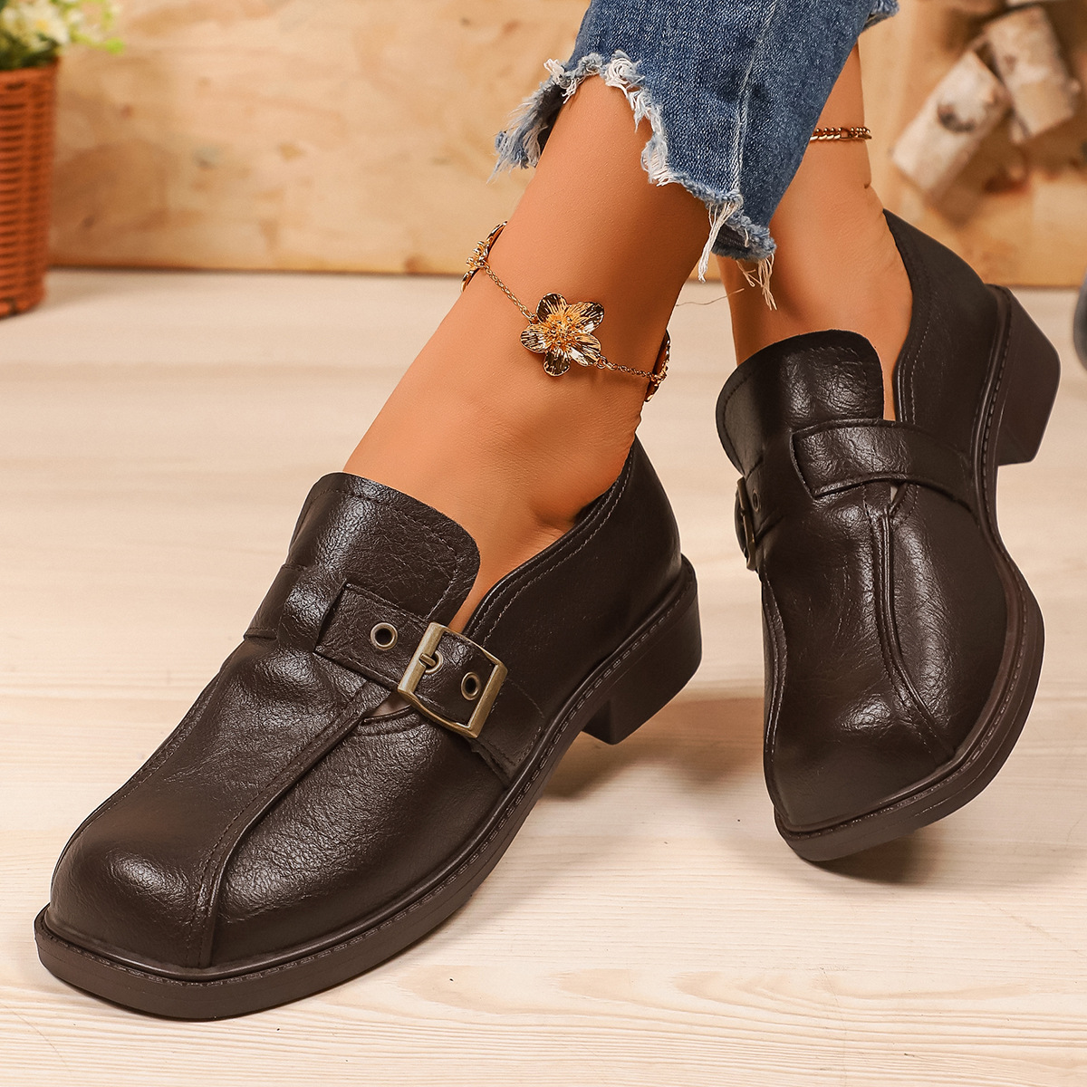 Low Heel Square Heel Loafers Women British Style Slip-On Round Toe Leather Shoes