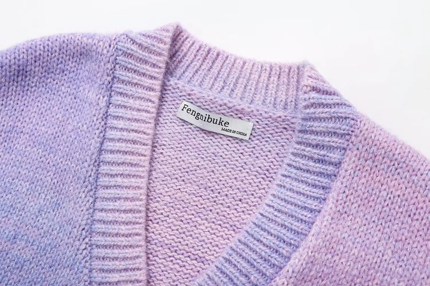 Damas cardigan holgado de otoño con escote profundo, botones frontales y diseño de remolinos