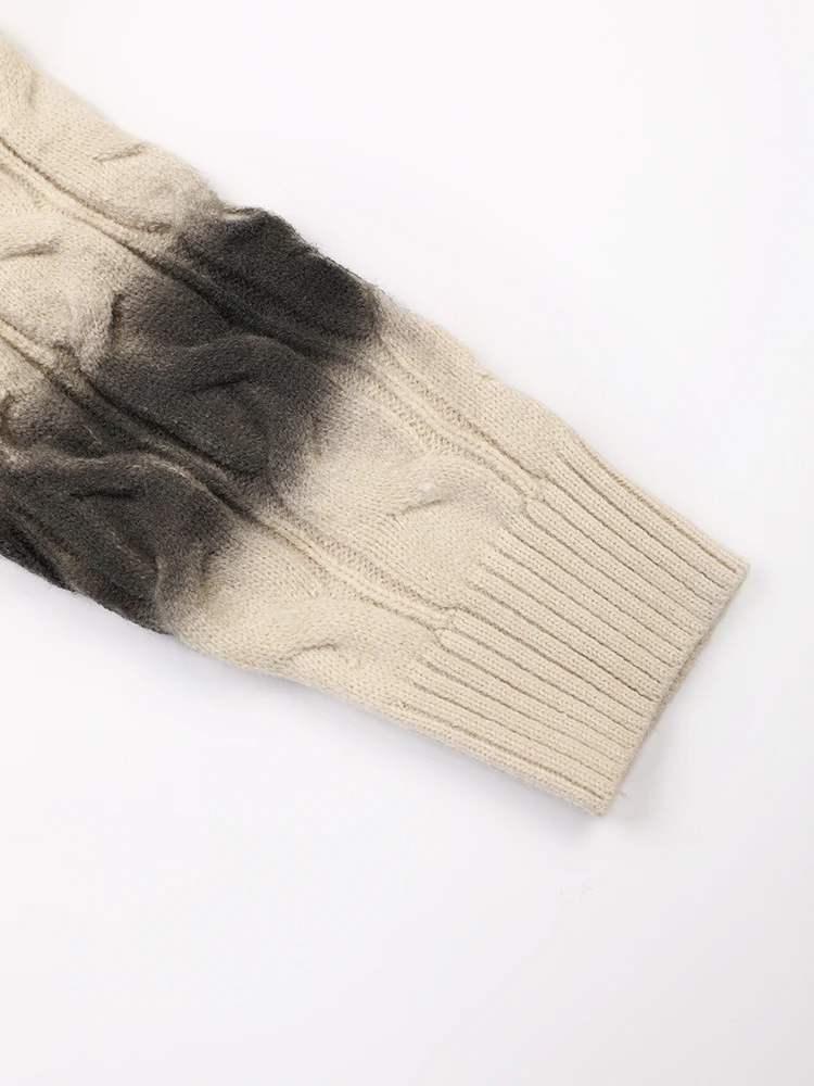 Mujeres suéter de cuello vuelto de punto grueso oversized con contraste degradado