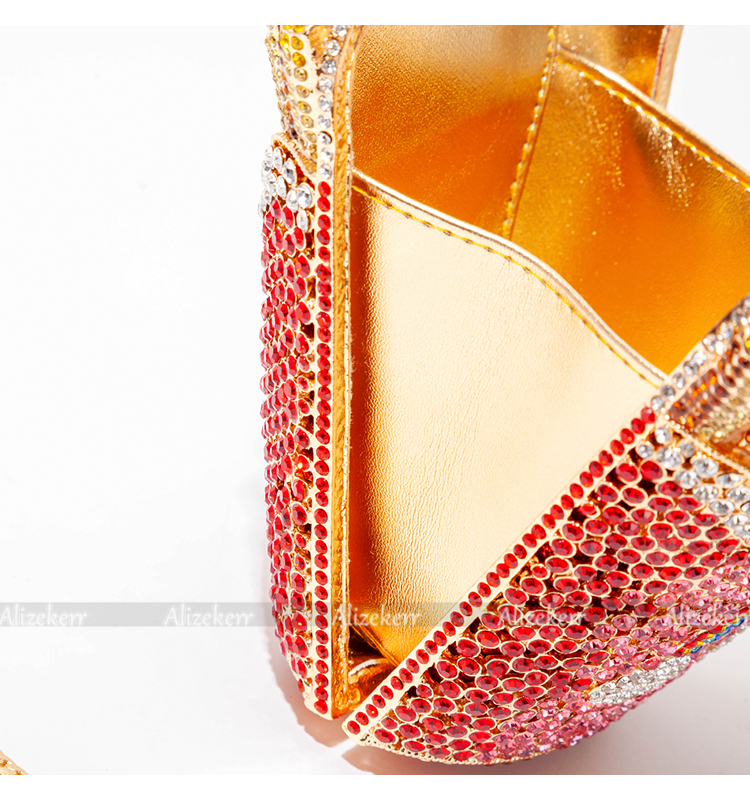 Clutch cuadrado metálico de estilo europeo