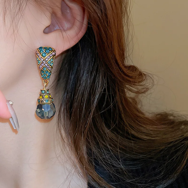Pendientes de aleación con flecos de cristal en forma de lágrima