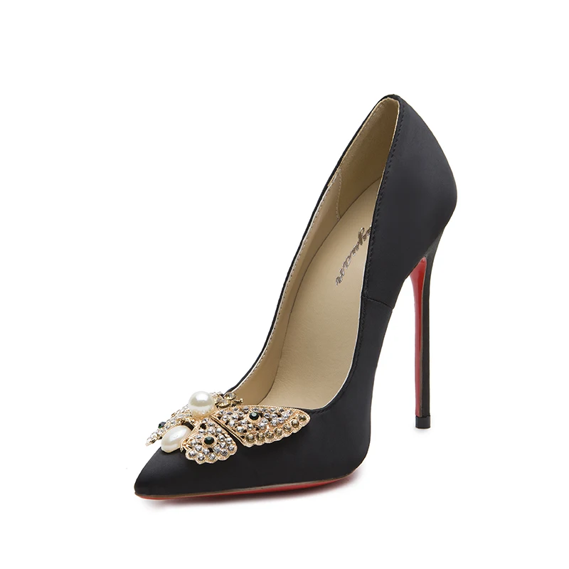 Zapatos de punta afilada con lazo de cinta, pedrería y talla plus