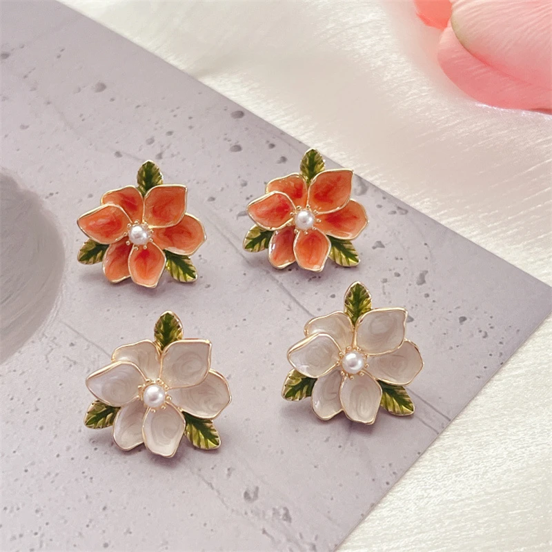 Aretes florales retro de cuentas falsas para mujer