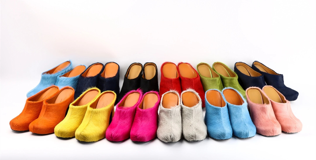 Mules de plataforma pastel para comodidad en el hogar