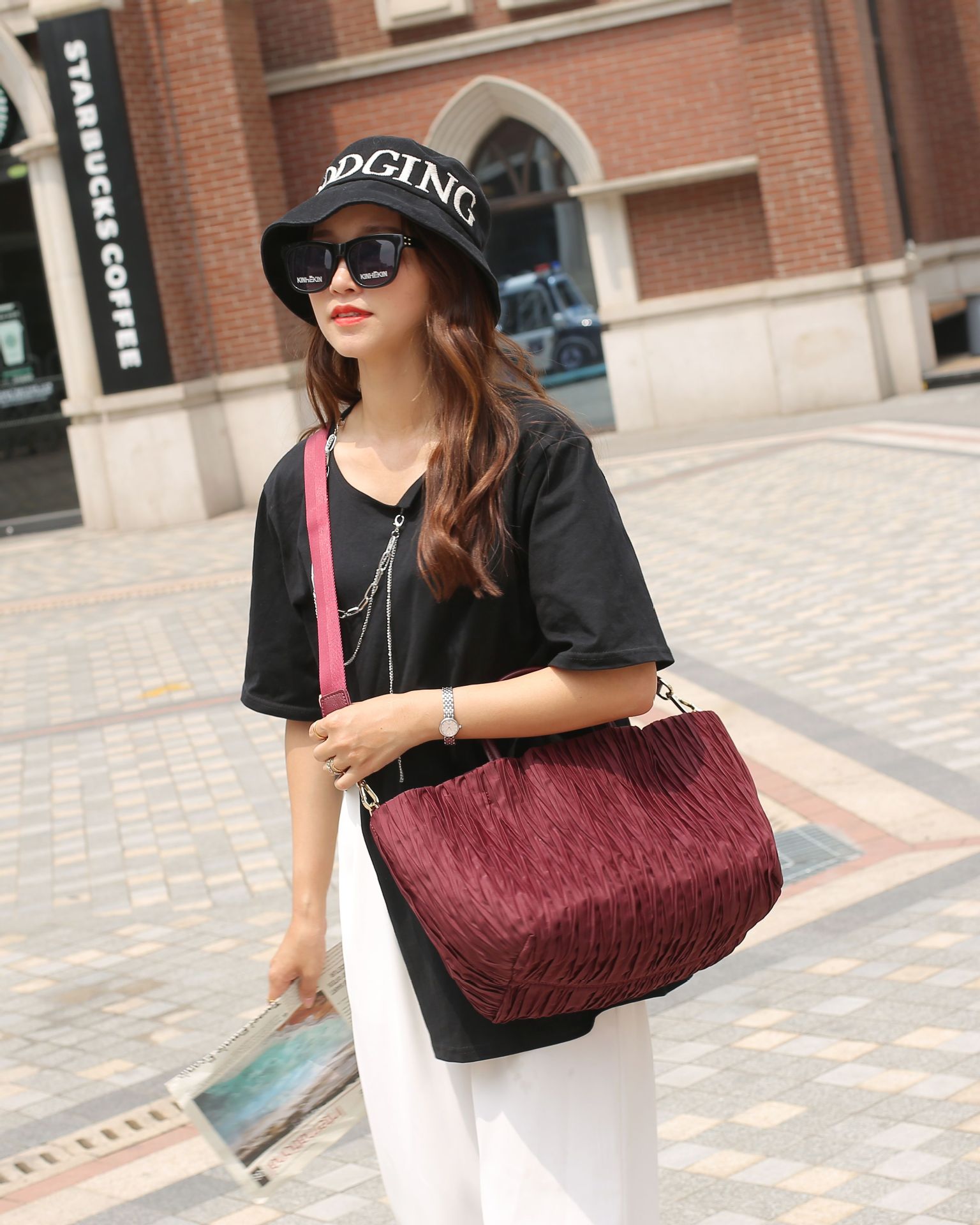 Bolso tote de nailon oversize para mujeres