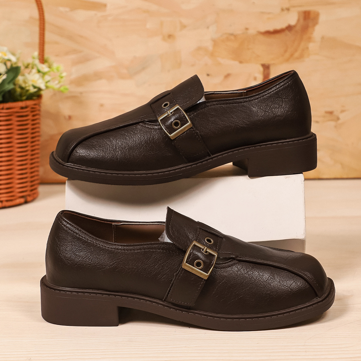 Low Heel Square Heel Loafers Women British Style Slip-On Round Toe Leather Shoes