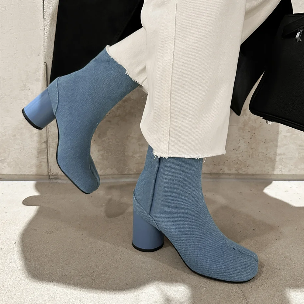 Botas clásicas de cuero de punta puntiaguda y tacón ancho