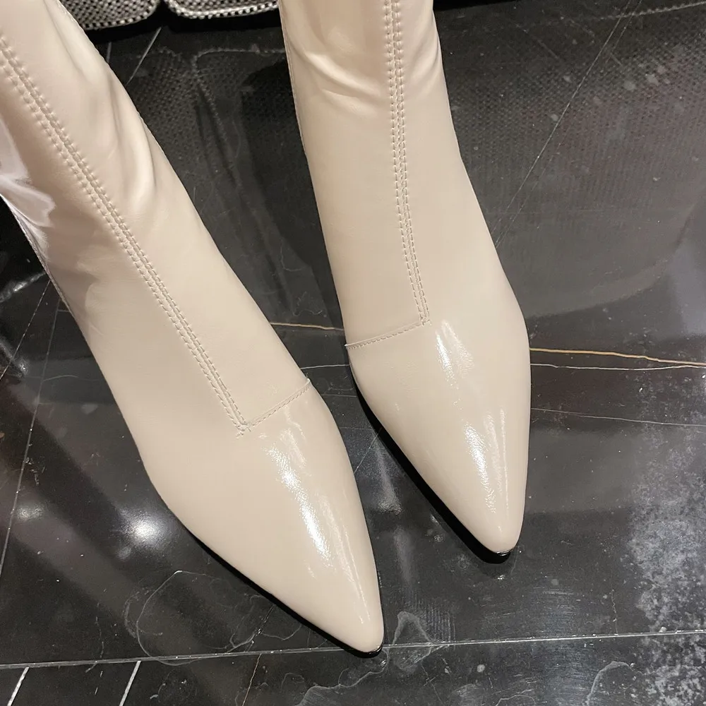Mujeres bota de caña alta ajustada de tacón stiletto de piel auténtica