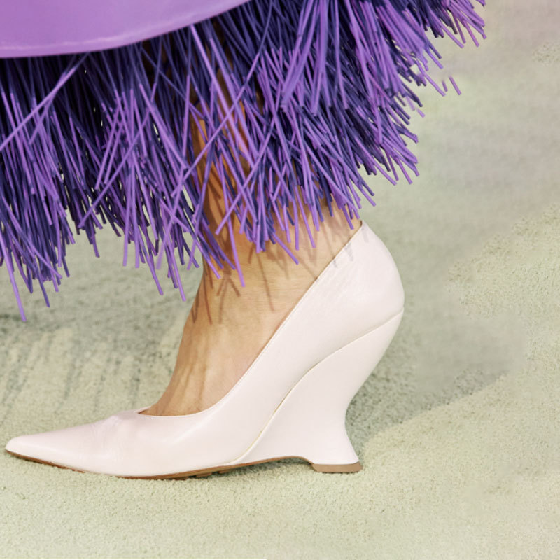 Zapatos de tacón stiletto de microfibra entallados para mujer