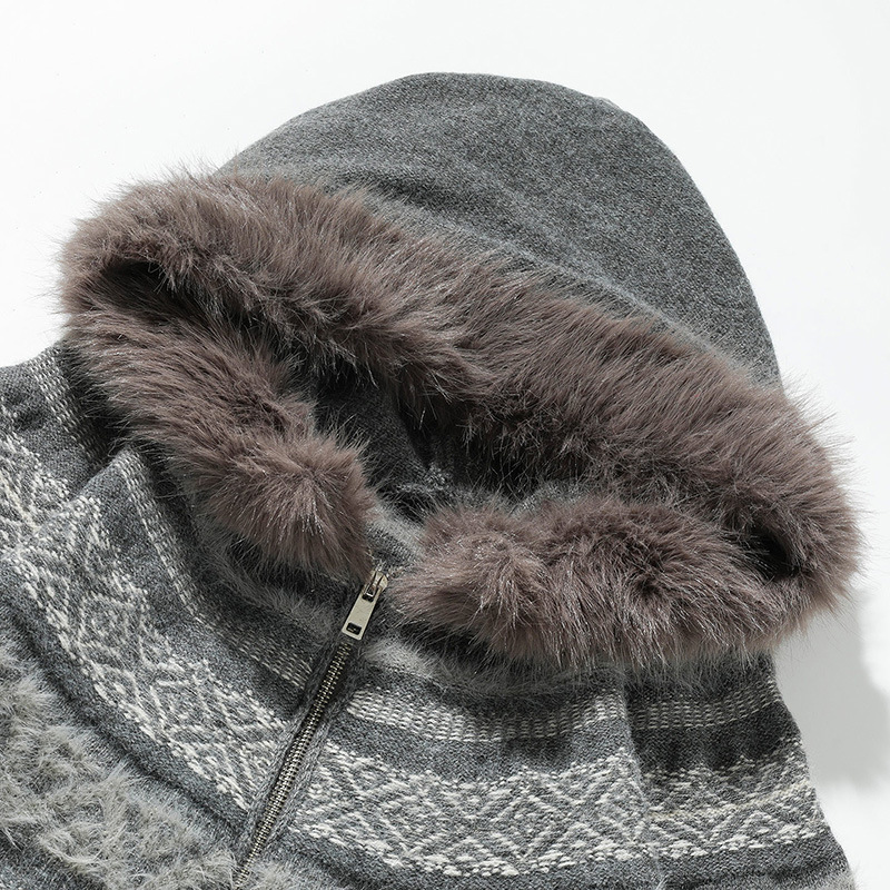 Abrigo oversize de punto jacquard con ribete de pelo a juego