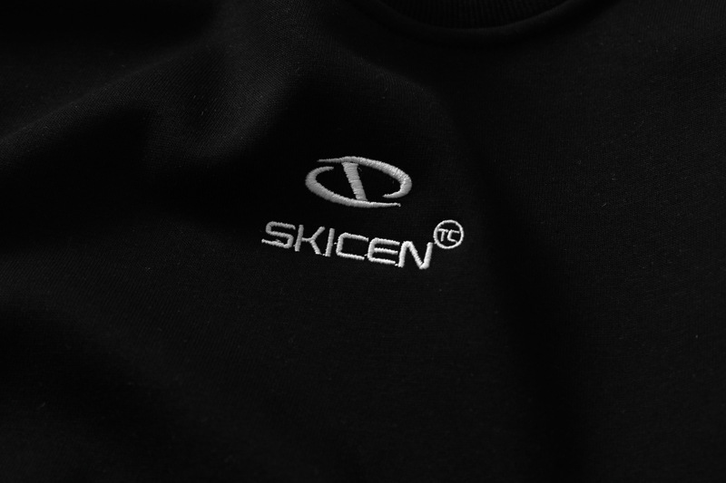 Sudadera con capucha holgada de algodón a rayas para hombre