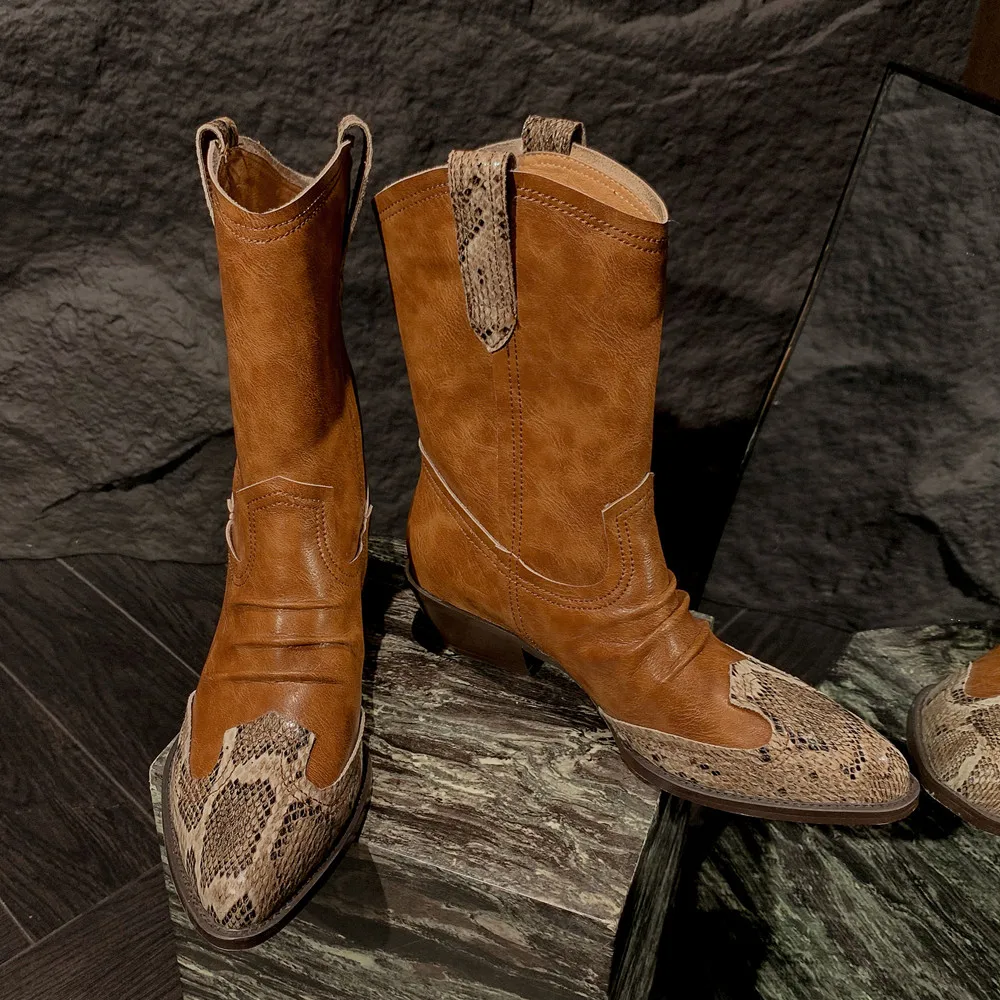 Botines femeninos de caña baja de piel de vaca vintage
