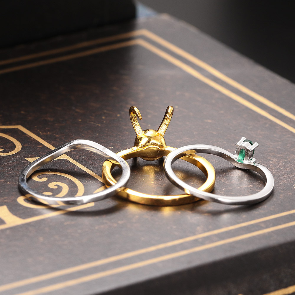 Anillo de Armadura de Tres Capas Apiladas
