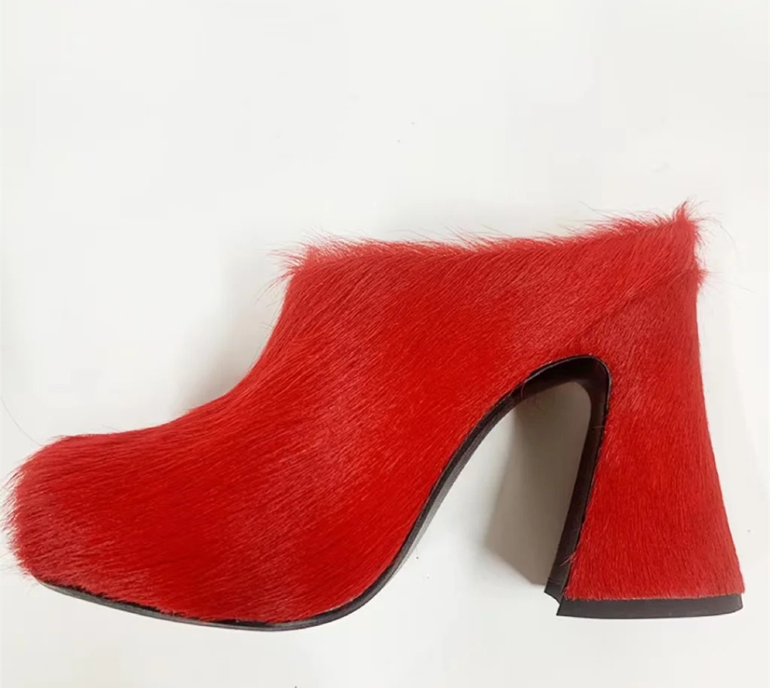 Mules de plataforma pastel para comodidad en el hogar