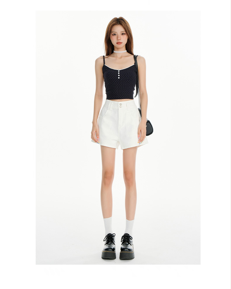 Shorts de cintura elevada minimalistas acampanados