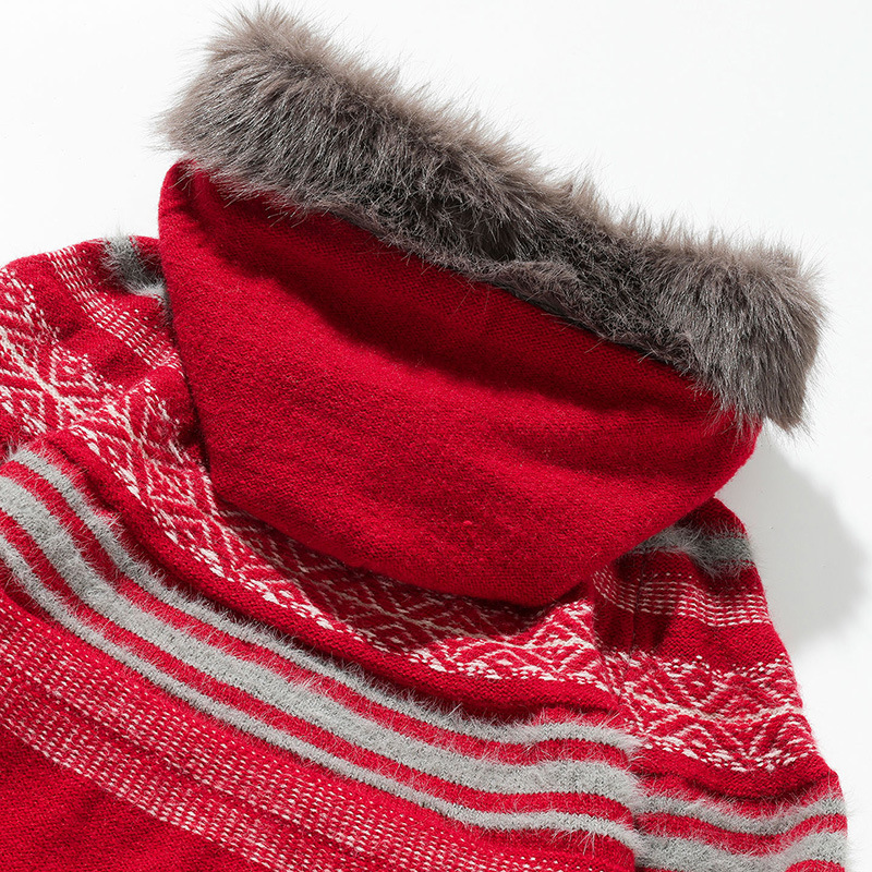 Abrigo oversize de punto jacquard con ribete de pelo a juego