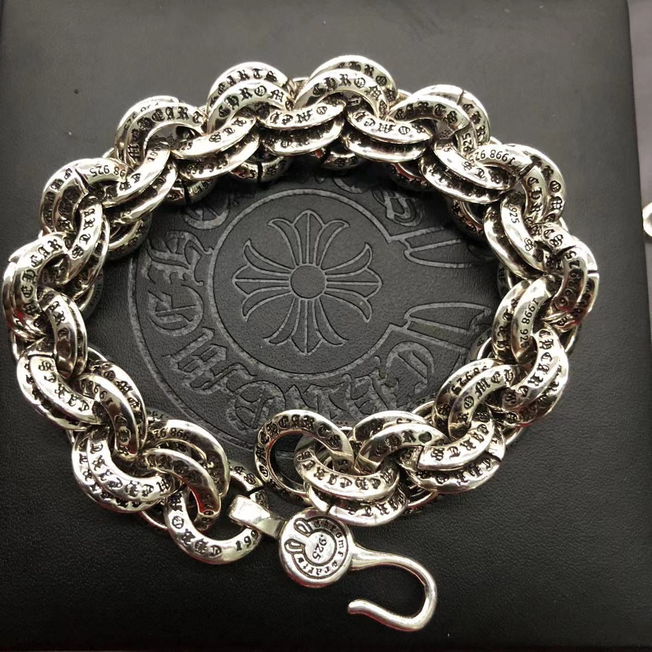Pulsera unisex retro de cobre con múltiples motivos
