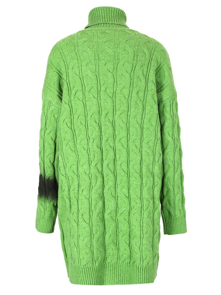 Mujeres suéter de cuello vuelto de punto grueso oversized con contraste degradado